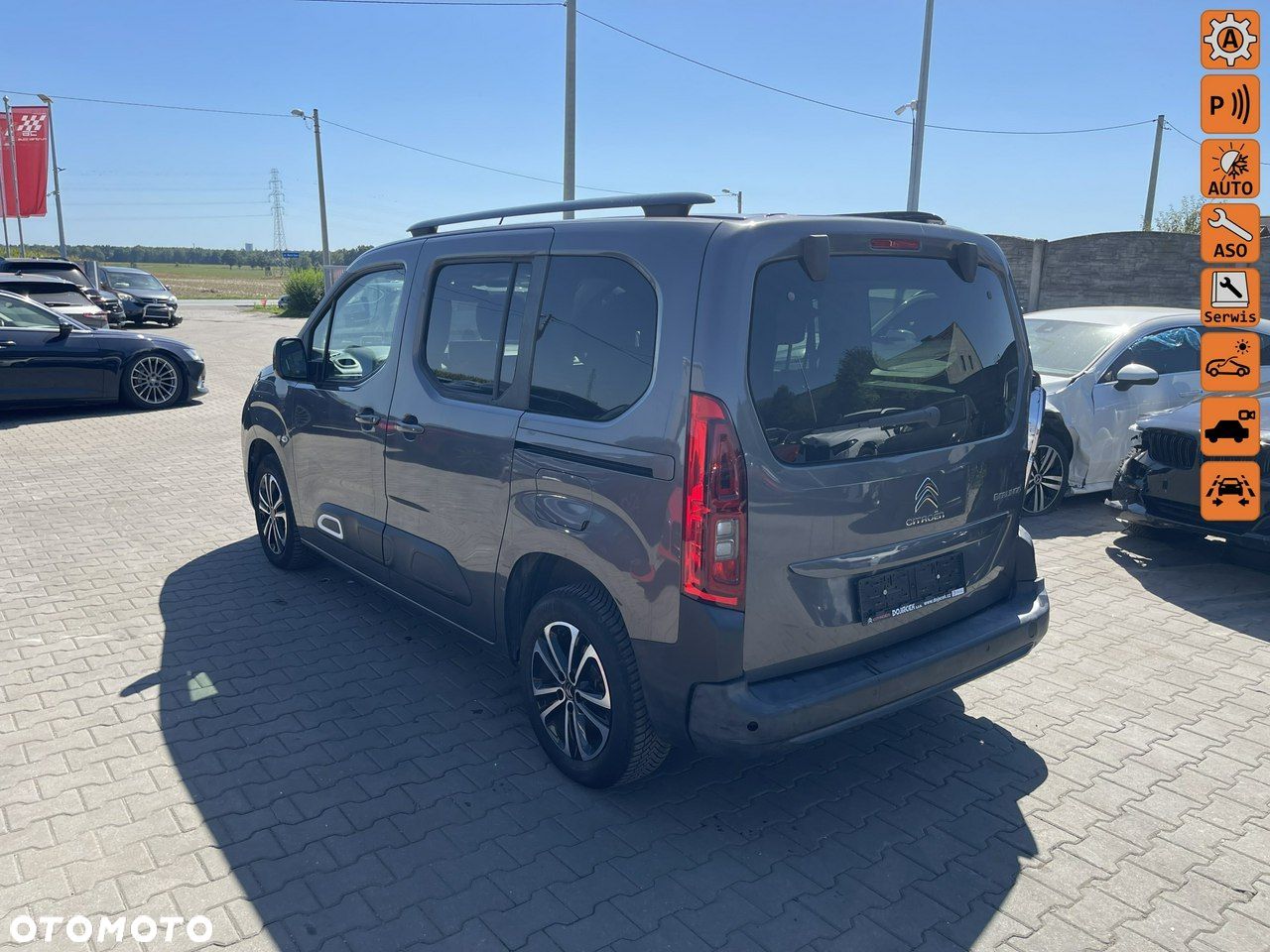 Citroën Berlingo MPV M BlueHDi 130 EAT8 PLUS - 1