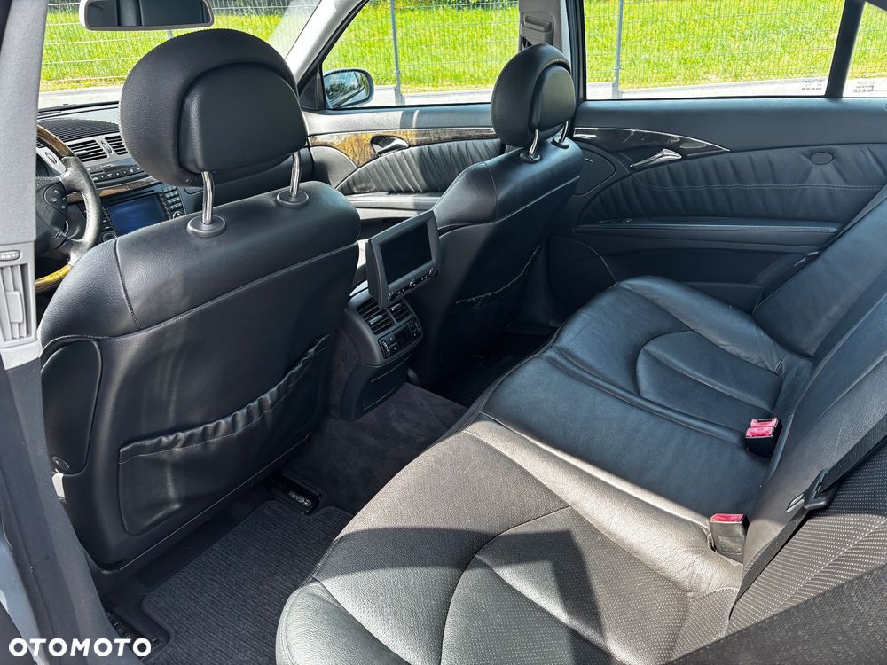 Mercedes-Benz Klasa E 500 7G-TRONIC Avantgarde - 8
