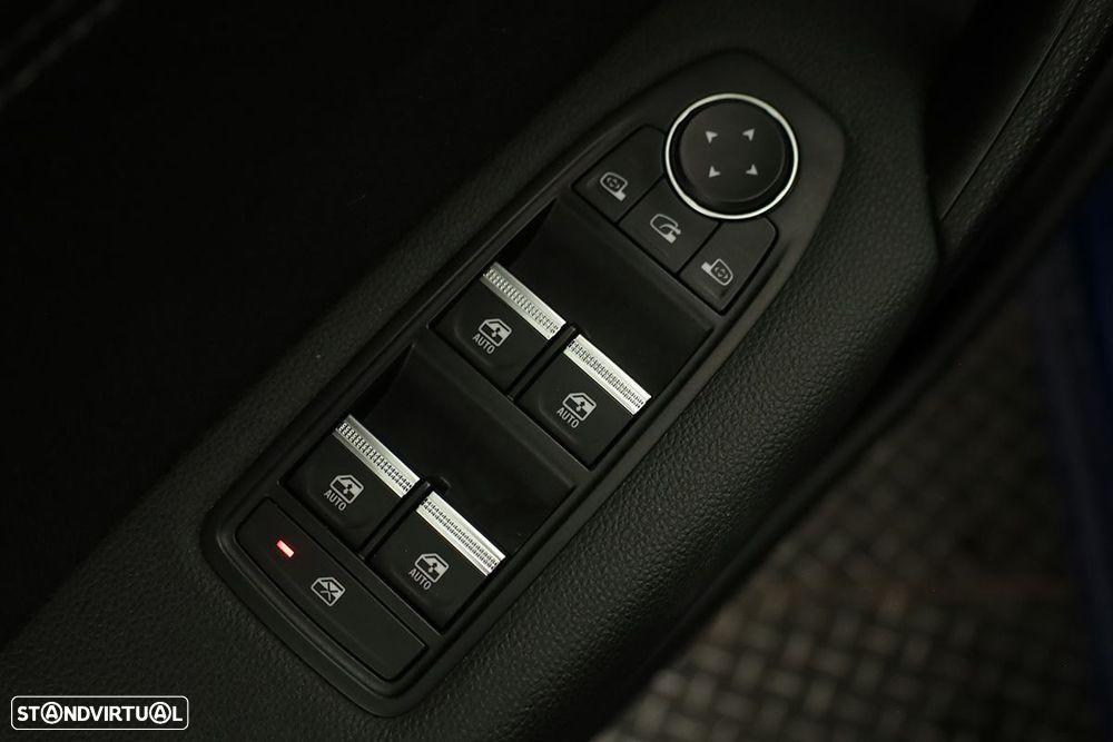 Renault Captur 1.0 TCe Techno Bi-Fuel - 22