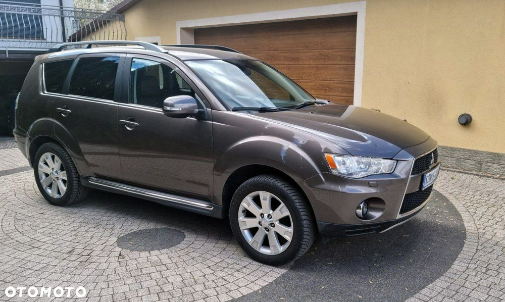 Mitsubishi Outlander - 7