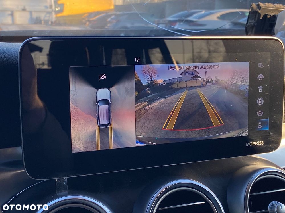 Mercedes-Benz GLC - 16