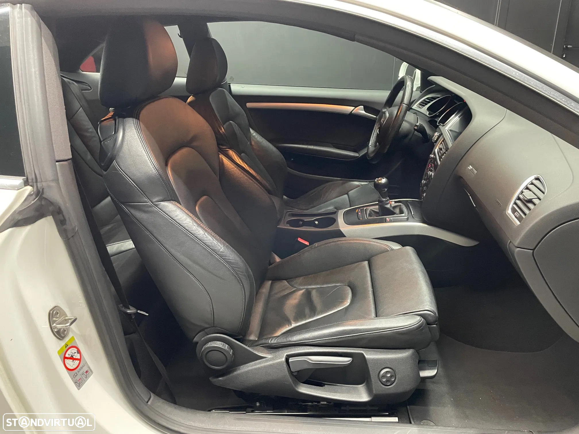 Audi A5 2.0 TDI S-line - 9