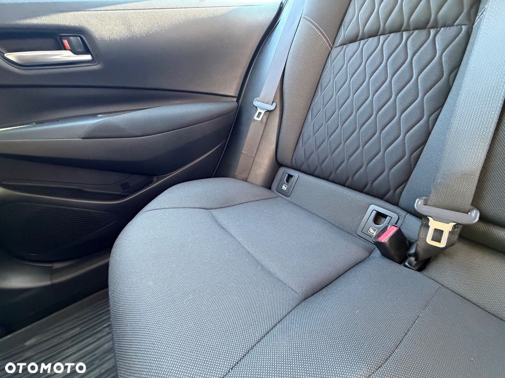 Toyota Corolla 1.5 Comfort - 11