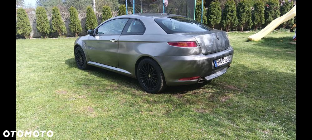 Alfa Romeo GT - 6