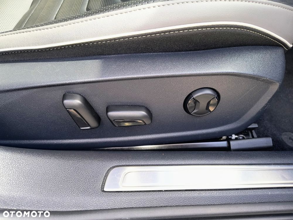 Volkswagen Arteon 2.0 TDI Elegance DSG - 21
