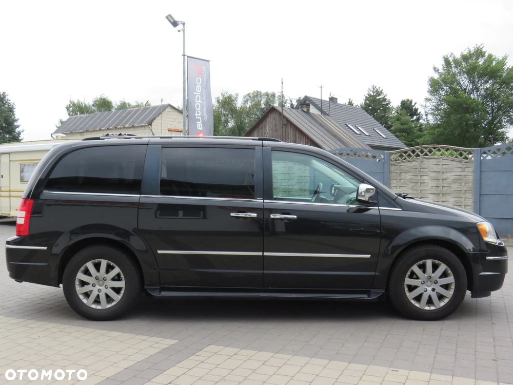 Chrysler Grand Voyager 2.8 CRD Limited - 11