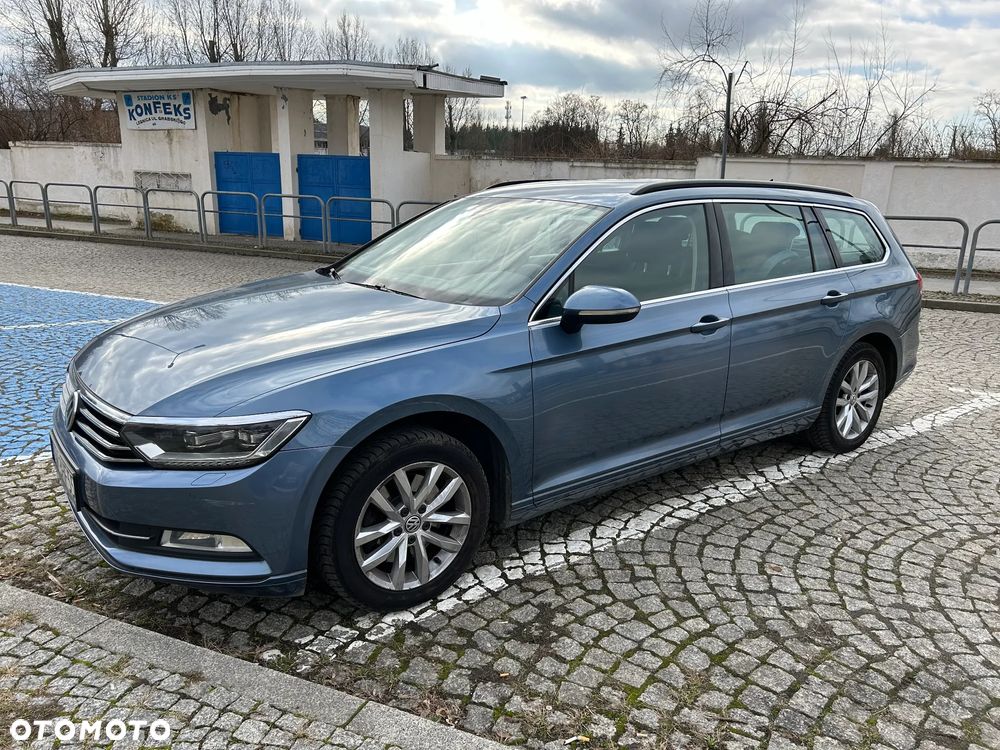Volkswagen Passat 1.8 TSI BMT Comfortline - 3