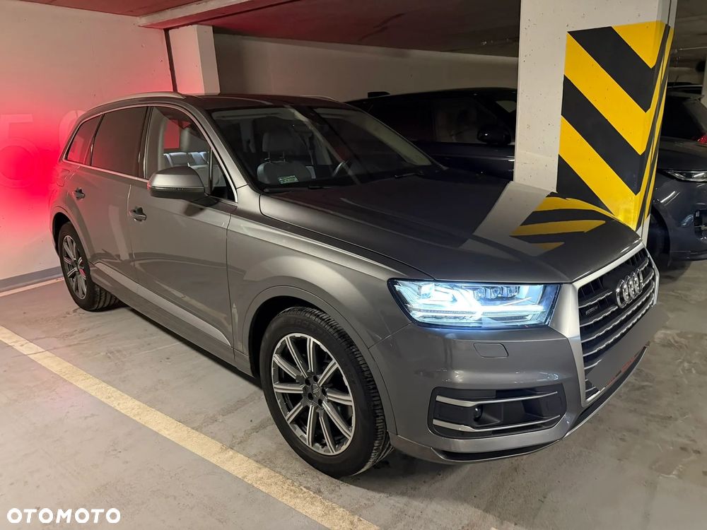Audi Q7 - 35