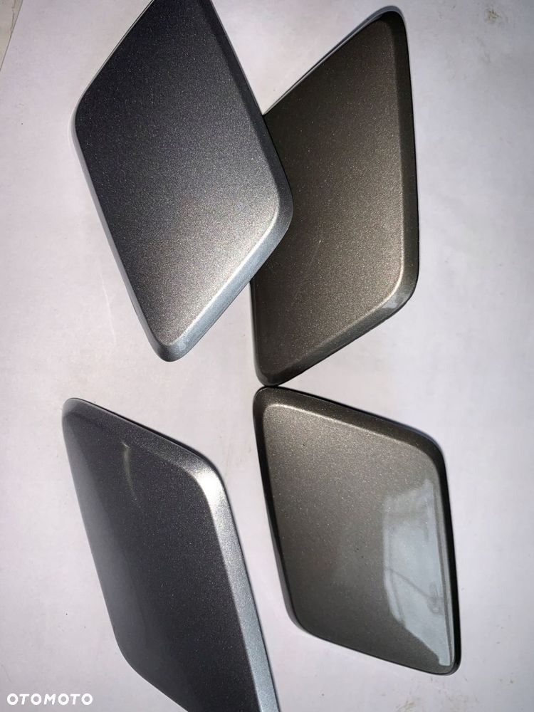 ZAŚLEPKA SPRYSKIWACZA SKODA OCTAVIA II L/P KOLORY - 3