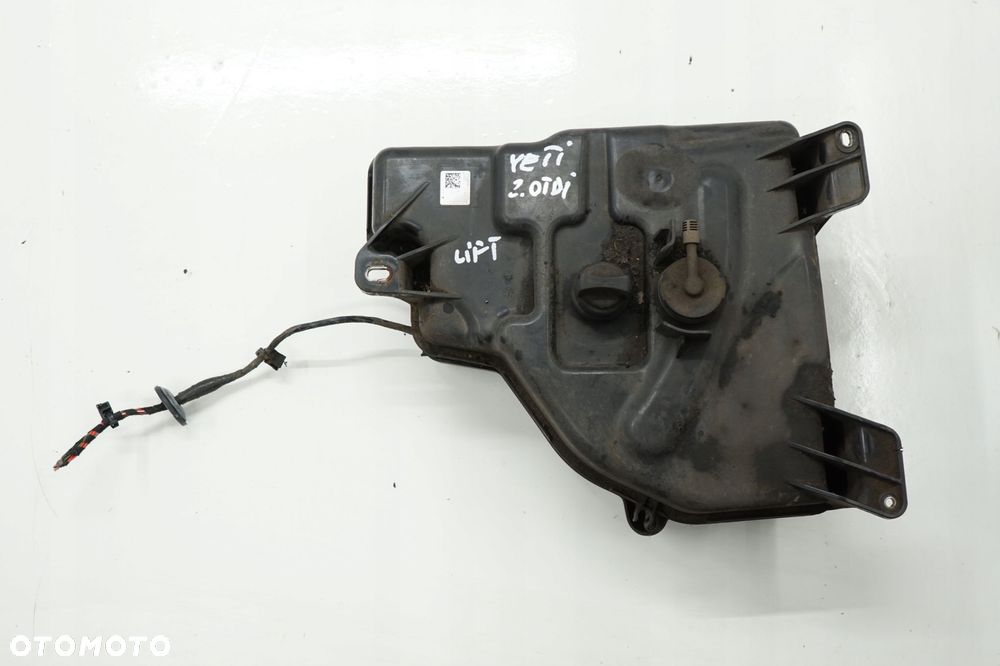 SKODA YETI LIFT ZBIORNIK POMPKA ADBLUE 5Q0131969C 1K0131877 - 1