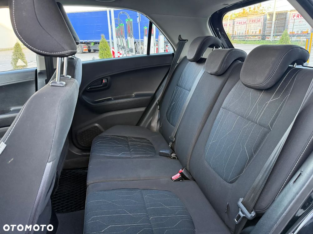 Kia Picanto - 12