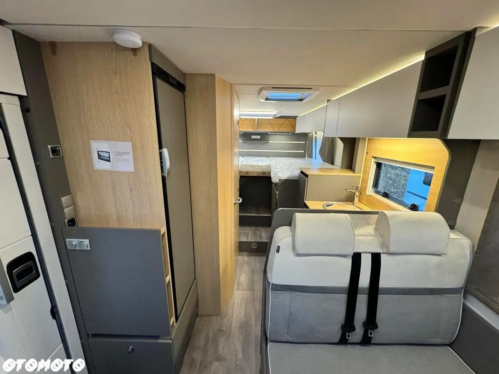 LMC Tourer Lift H664 - 12