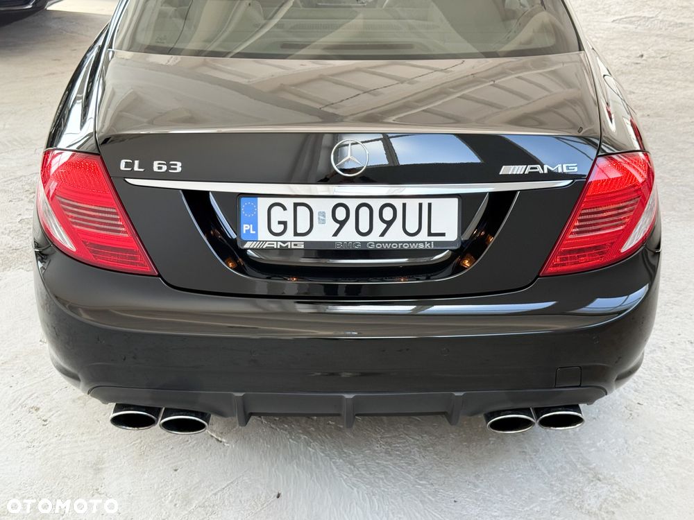 Mercedes-Benz CL 63 AMG - 15