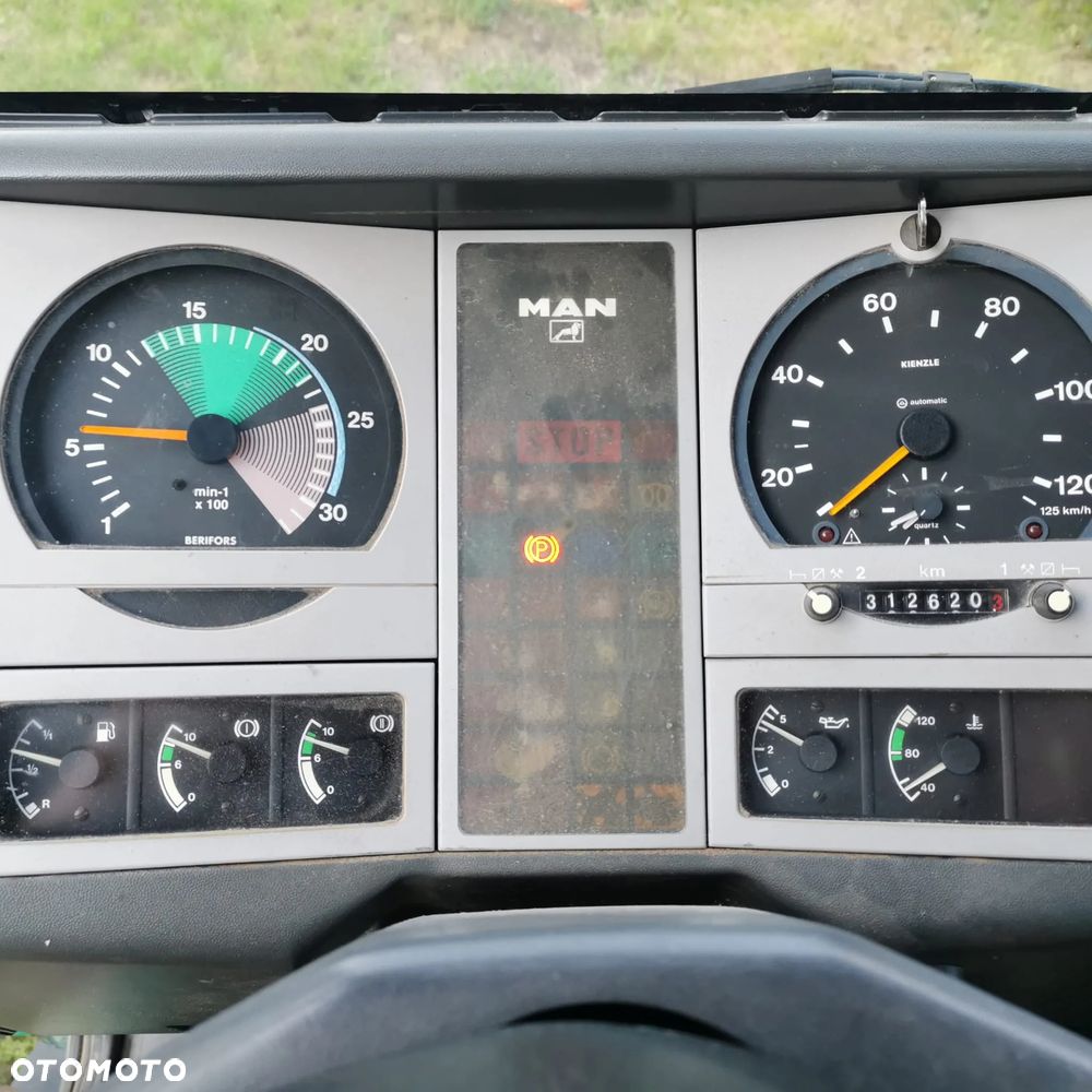 MAN L2000 - 8