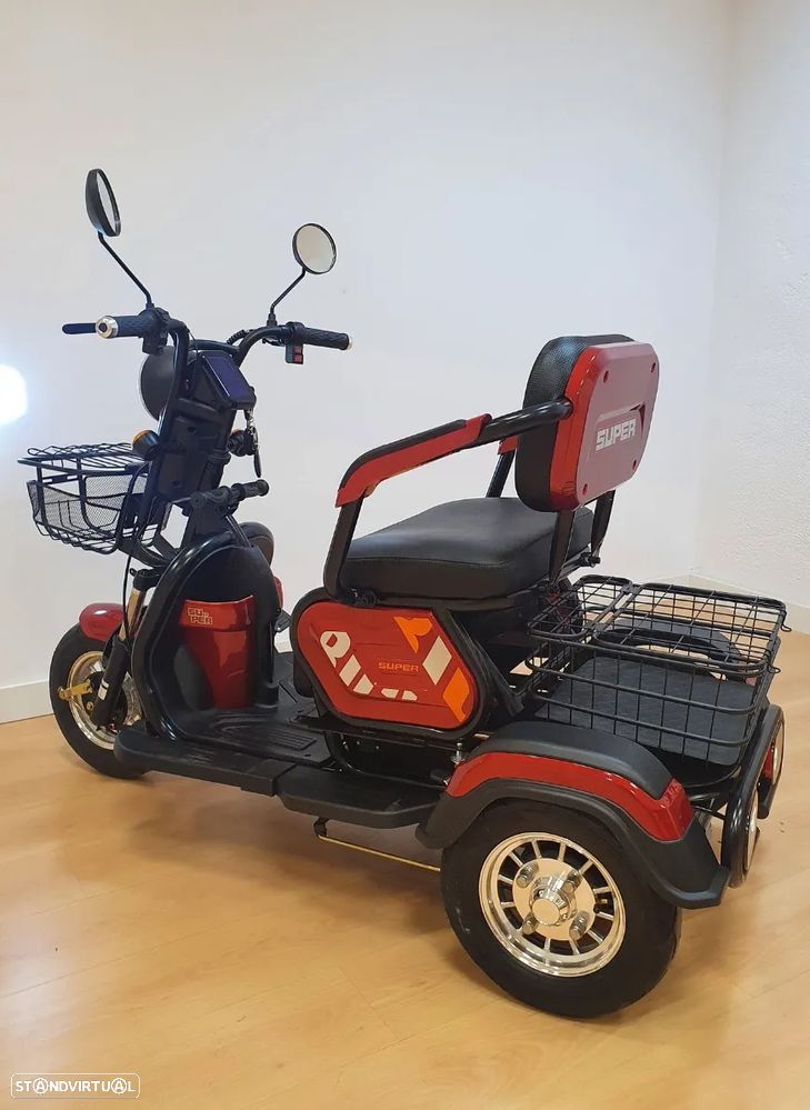 Outra não listada Outra S/ Carta Condução - 9