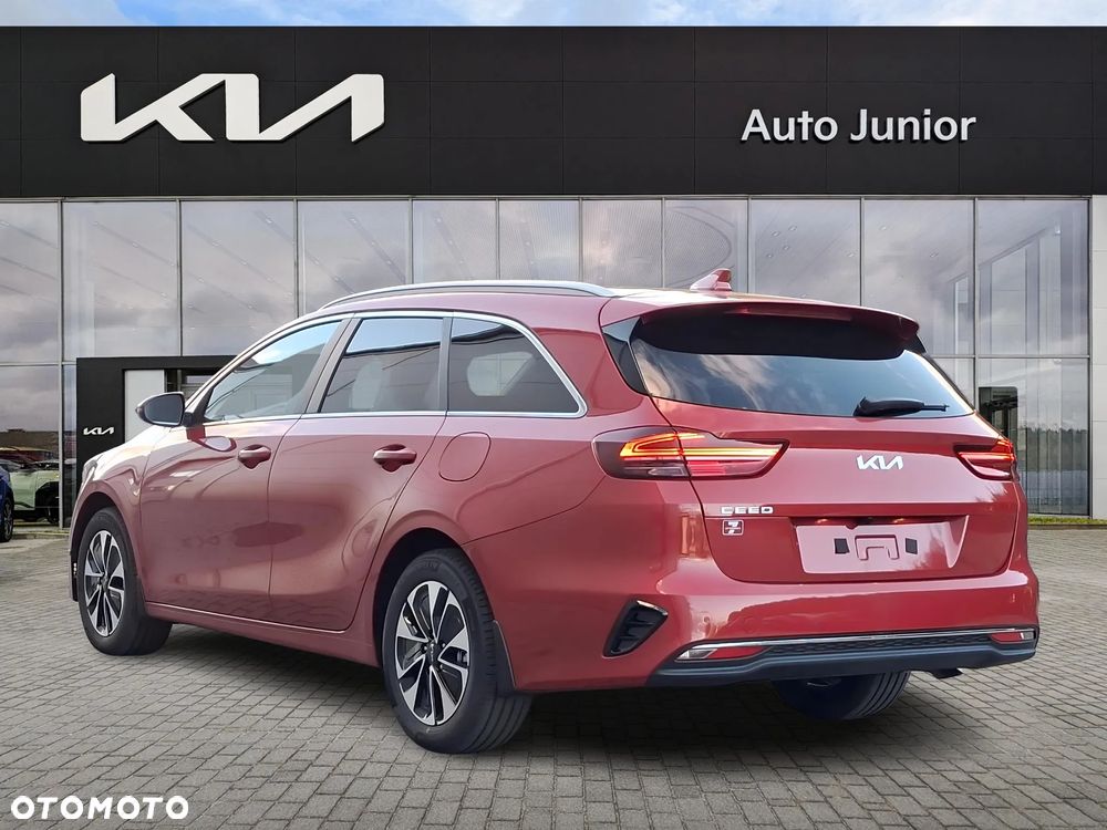 Kia Ceed 1.5 T-GDI Tribute - 2