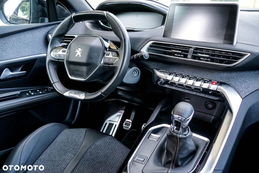 Peugeot 3008 1.5 BlueHDi GT S&S - 27