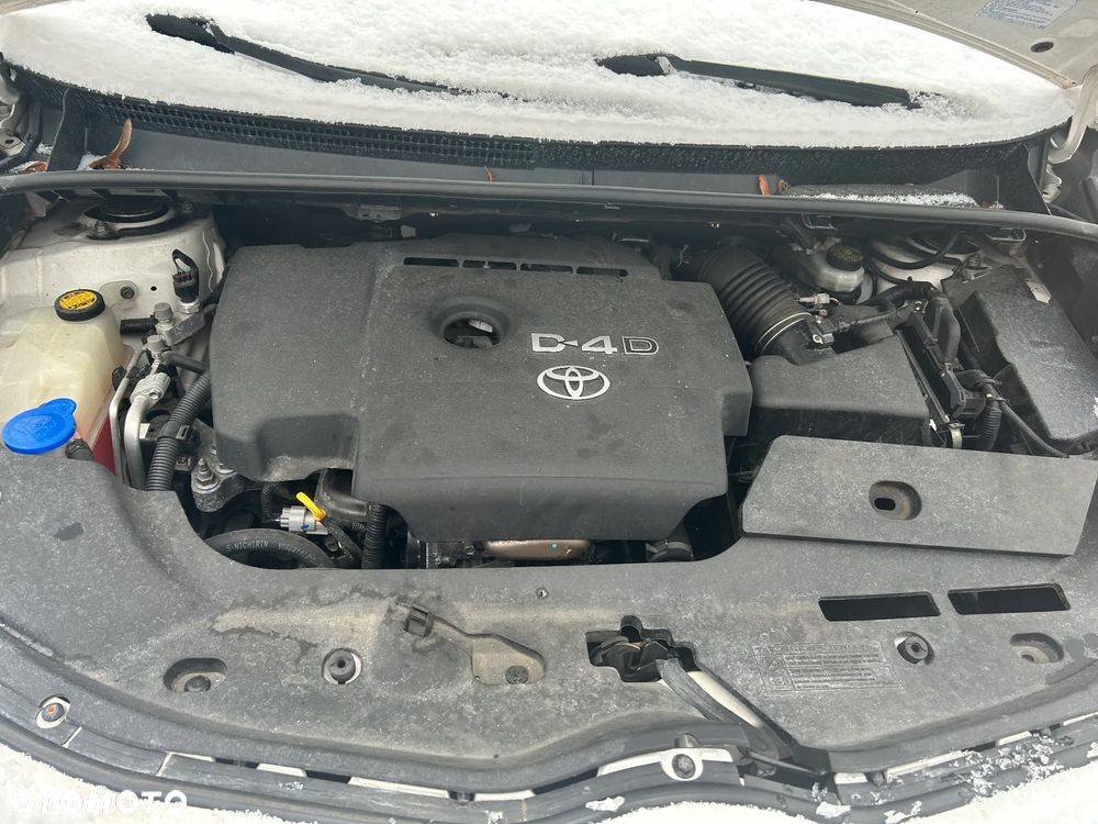 Toyota Verso 2,0 D4D 126km chłodnica klimatyzacji klimy - 2