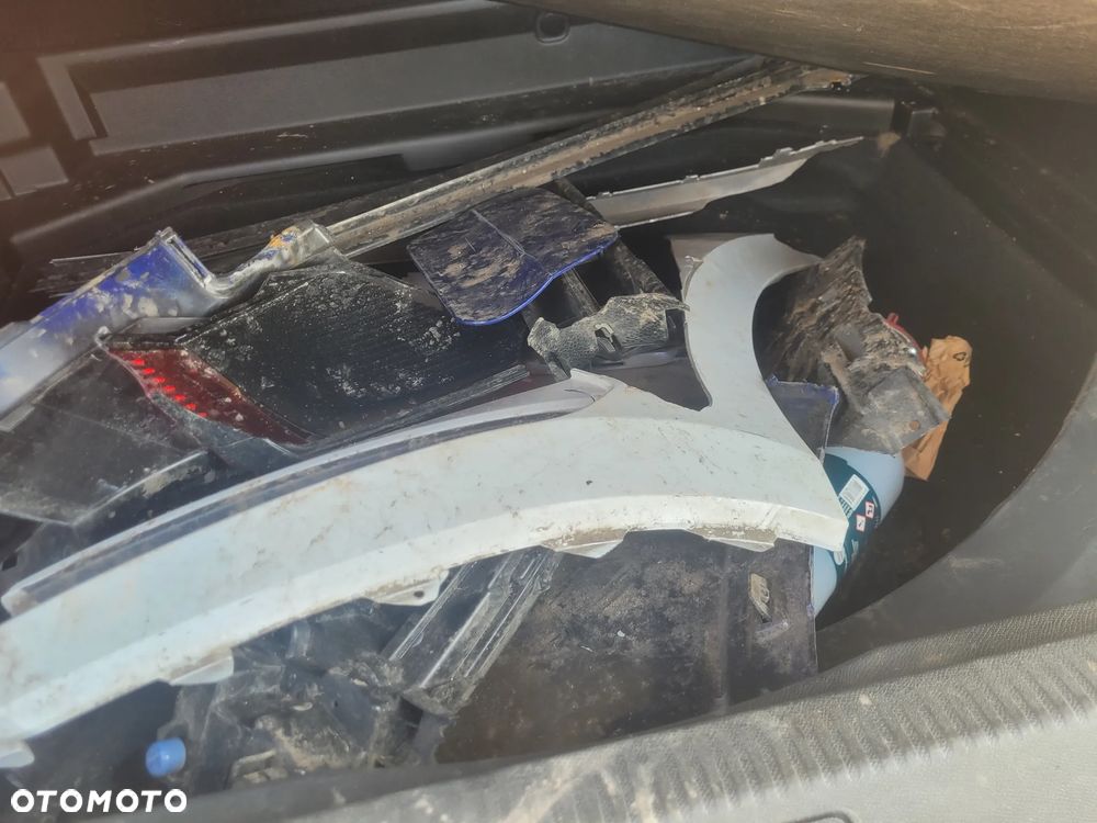 Peugeot 3008 PureTech 130 Stop & Start GPF Allure - 17