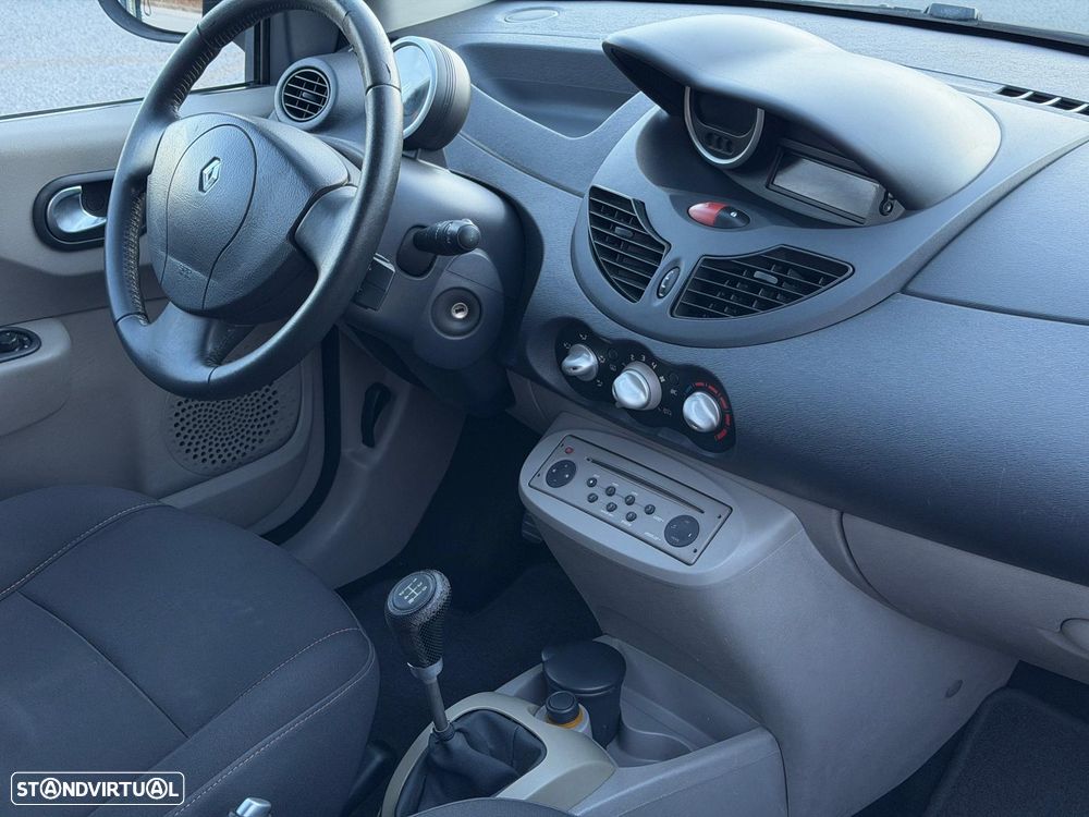Renault Twingo 1.5 dCi Dynamique S - 8