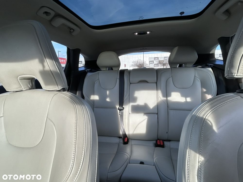 Volvo V40 D3 Drive-E Inscription - 19