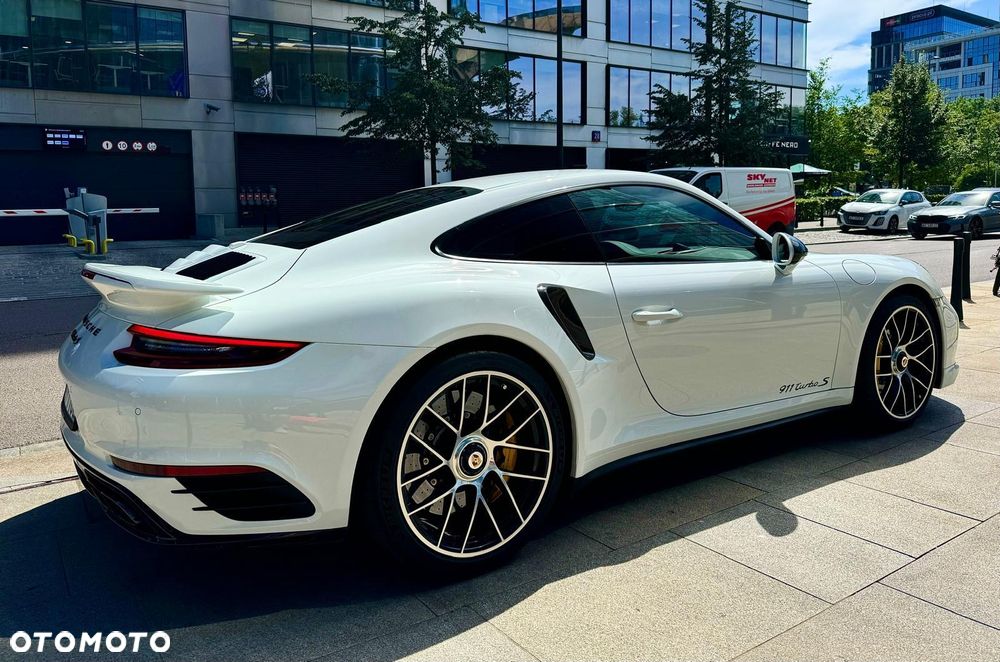 Porsche 911 - 1