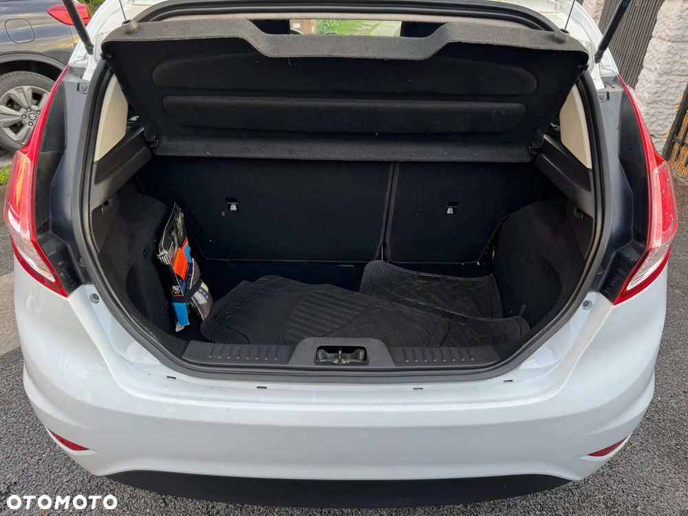 Ford Fiesta 1.25 Ambiente - 18