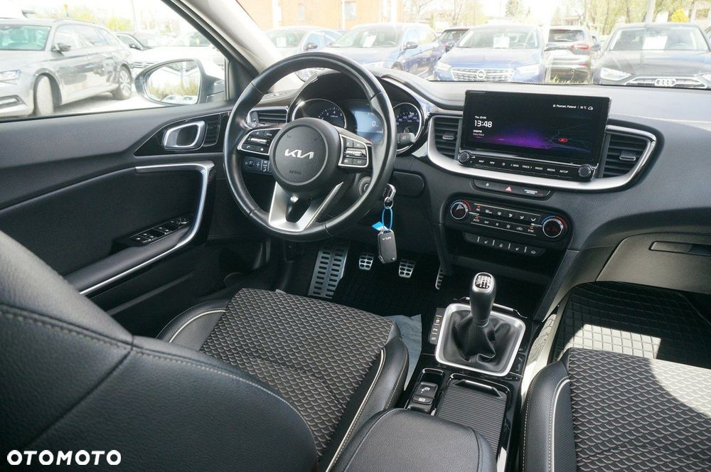 Kia Ceed 1.5 T-GDI Business Line - 15