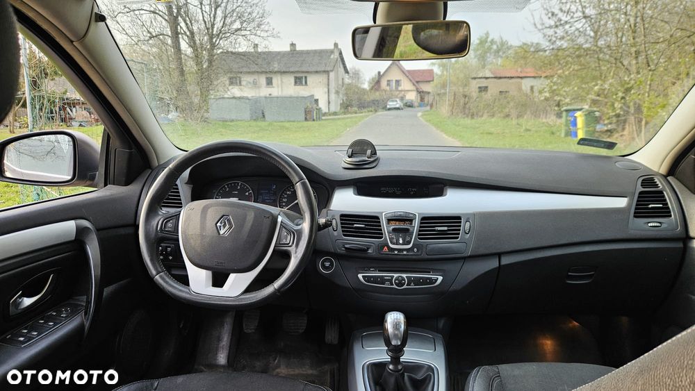 Renault Laguna 2.0 DCi FAP Expression - 4