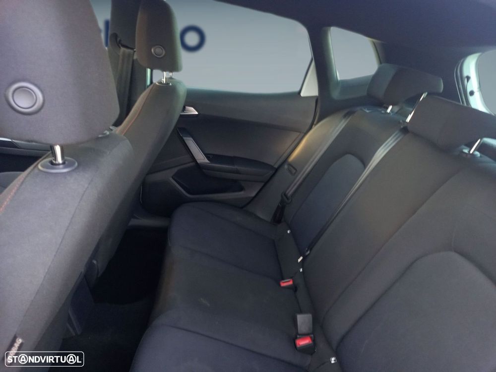 SEAT Arona 1.0 TSI FR - 10