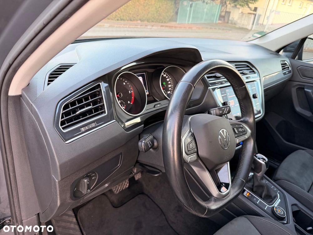 Volkswagen Tiguan 2.0 TDI SCR 4MOTION BlueMotion Technology DSG Exclusive - 21