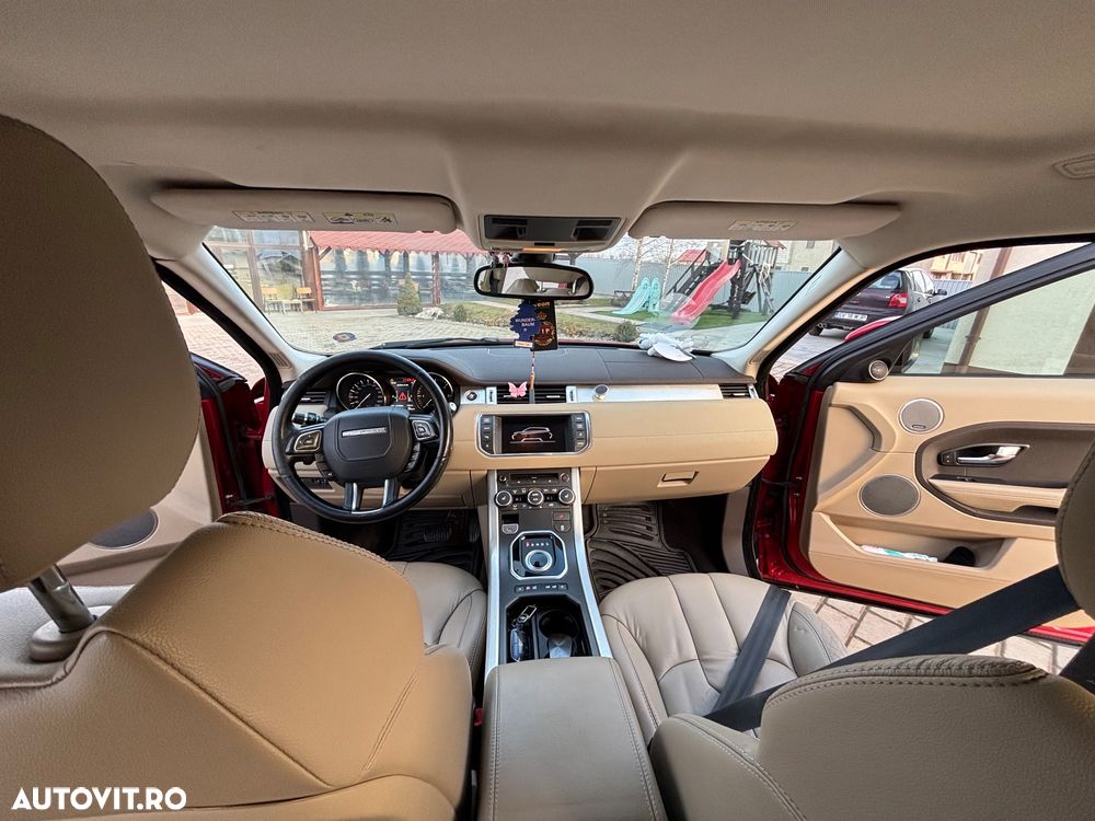 Land Rover Range Rover Evoque - 11