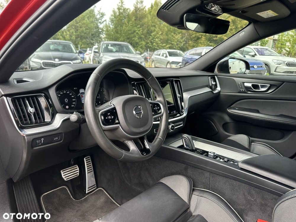 Volvo S60 B4 B R-Design - 12