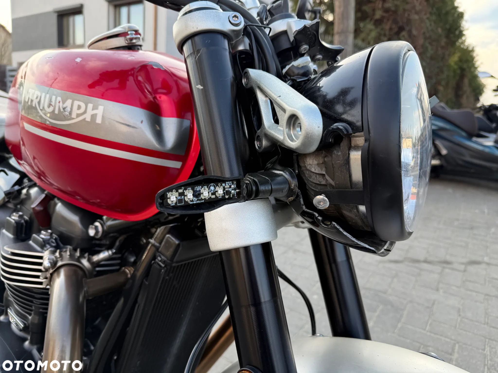Triumph Speed Twin - 22