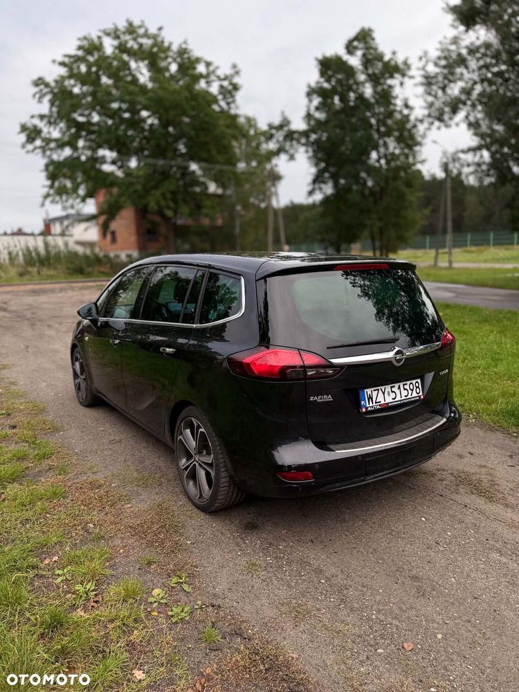 Opel Zafira - 2