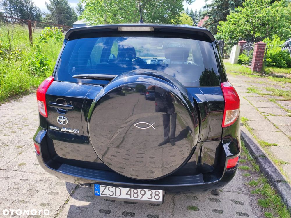 Toyota RAV4 2.0 VVT-i Sol - 4