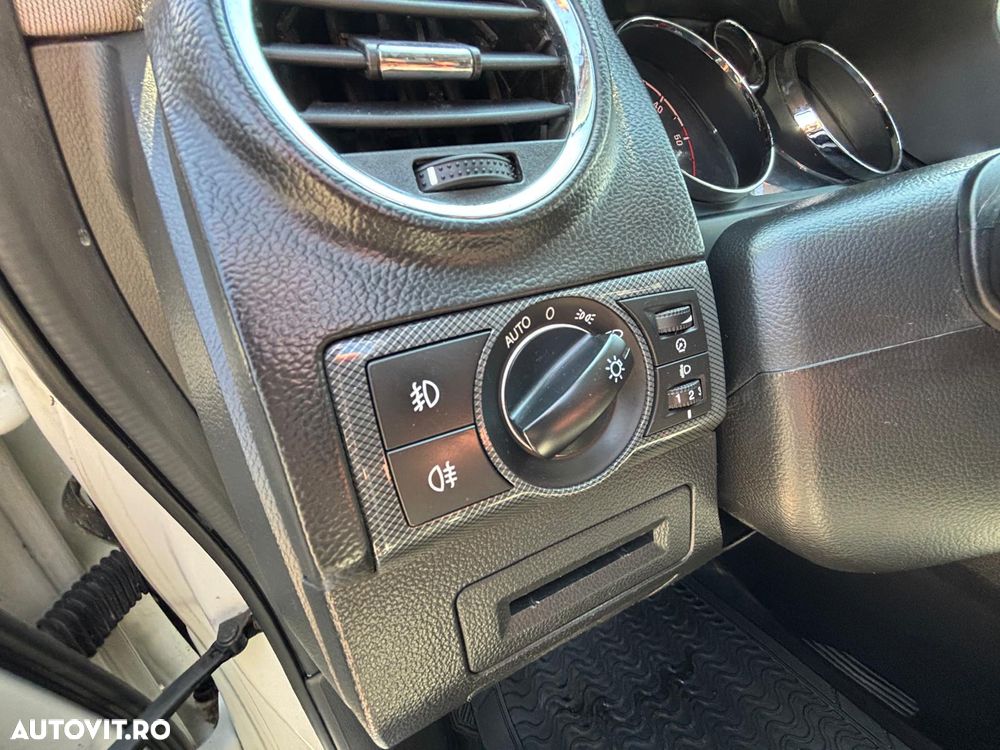 Opel Antara 2.2 ECOTEC AWD Start/Stop Cosmo - 11