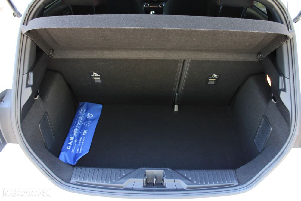 Ford Fiesta 1.0 EcoBoost MHEV ST-Line - 16