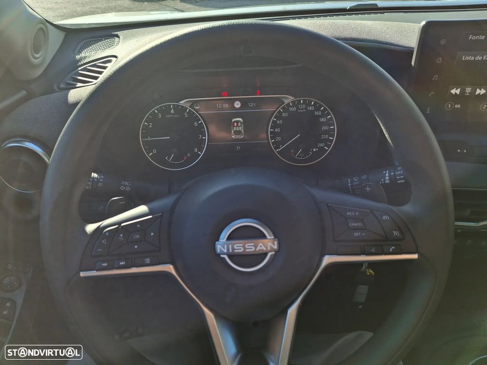 Nissan Juke 1.0 DIG-T Acenta DCT - 19