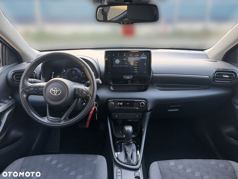 Toyota Yaris Hybrid 1.5 Style - 11