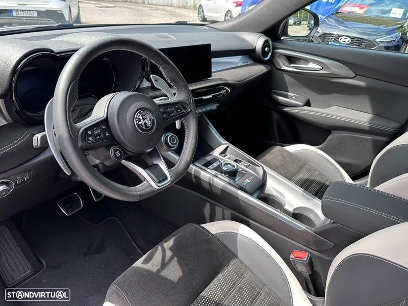 Alfa Romeo Tonale 1.5 VGT Hybrid Sport Speciale - 11