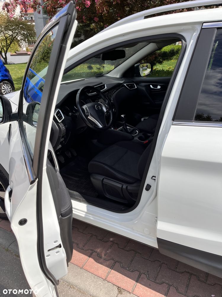 Nissan Qashqai 1.2 DIG-T N-Connecta - 5
