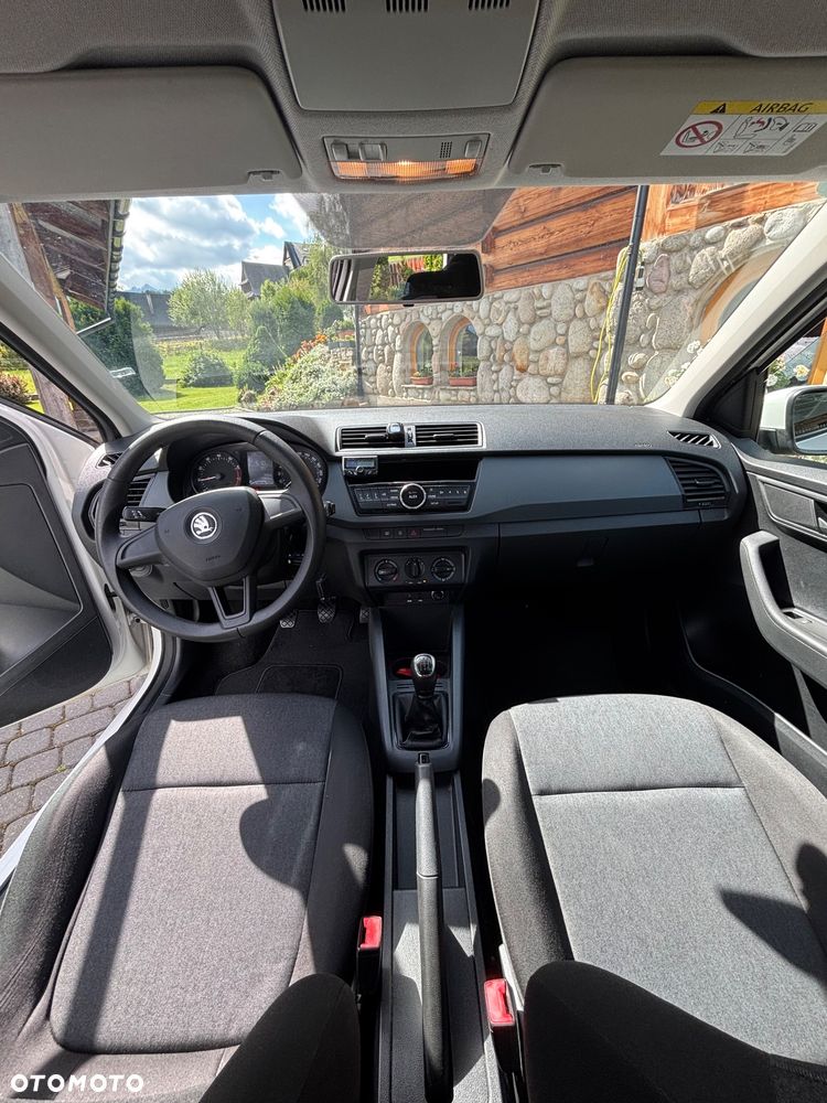 Skoda Fabia 1.0 Ambition - 10