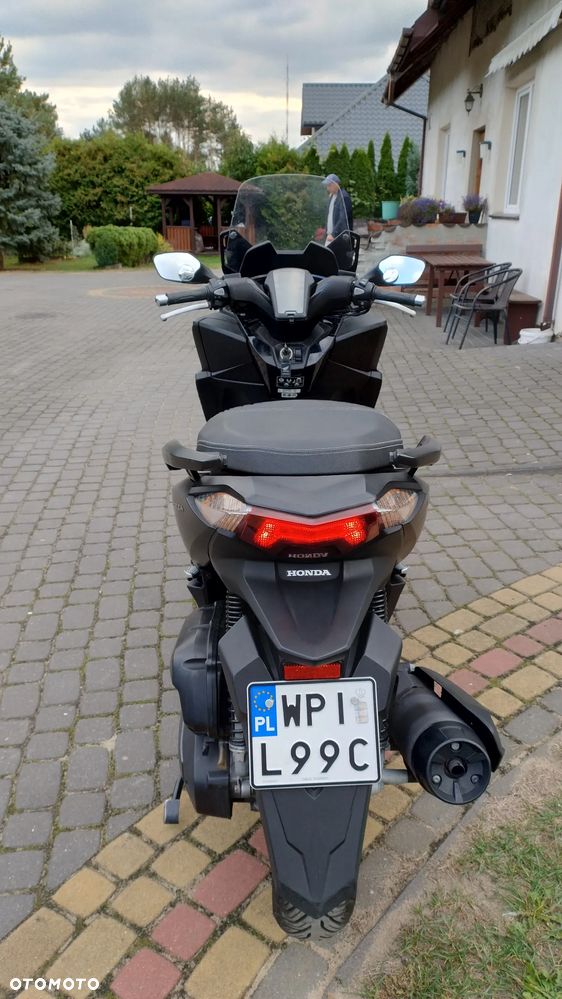 Honda NSS - 4