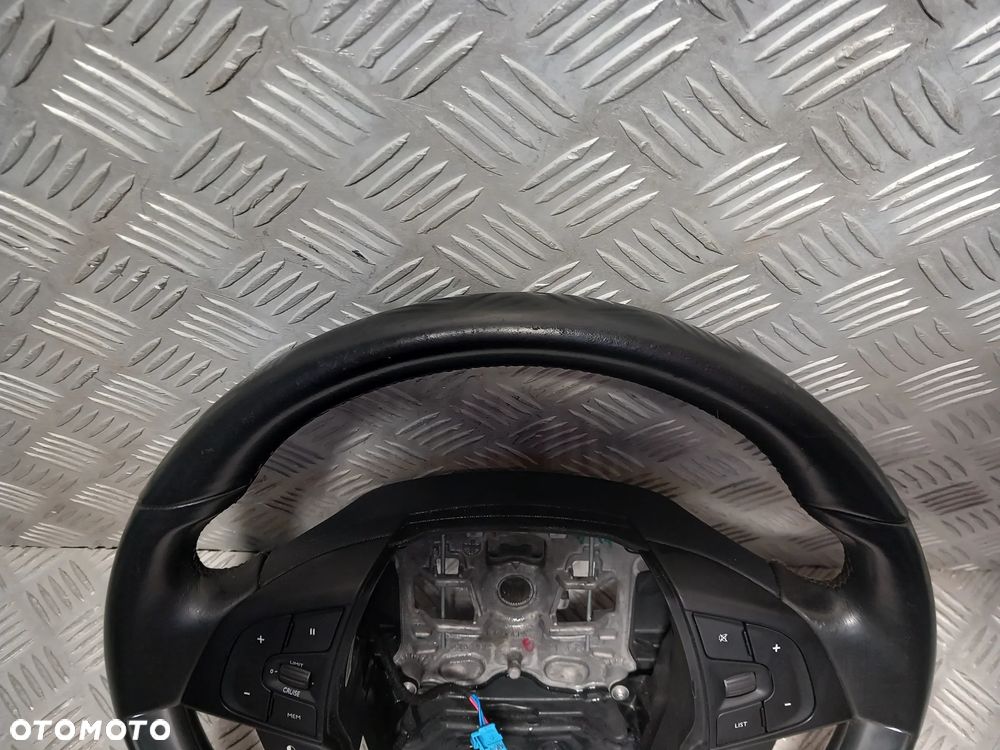 CITOREN C4 GRAND PICASSO II KIEROWNICA SKÓRA MULTIFUNKCJA 96777870 - 2