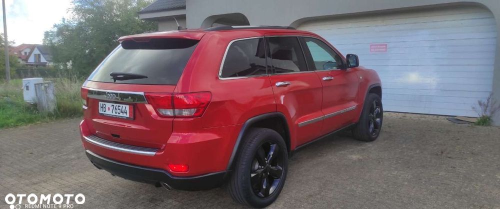 Jeep Grand Cherokee - 22