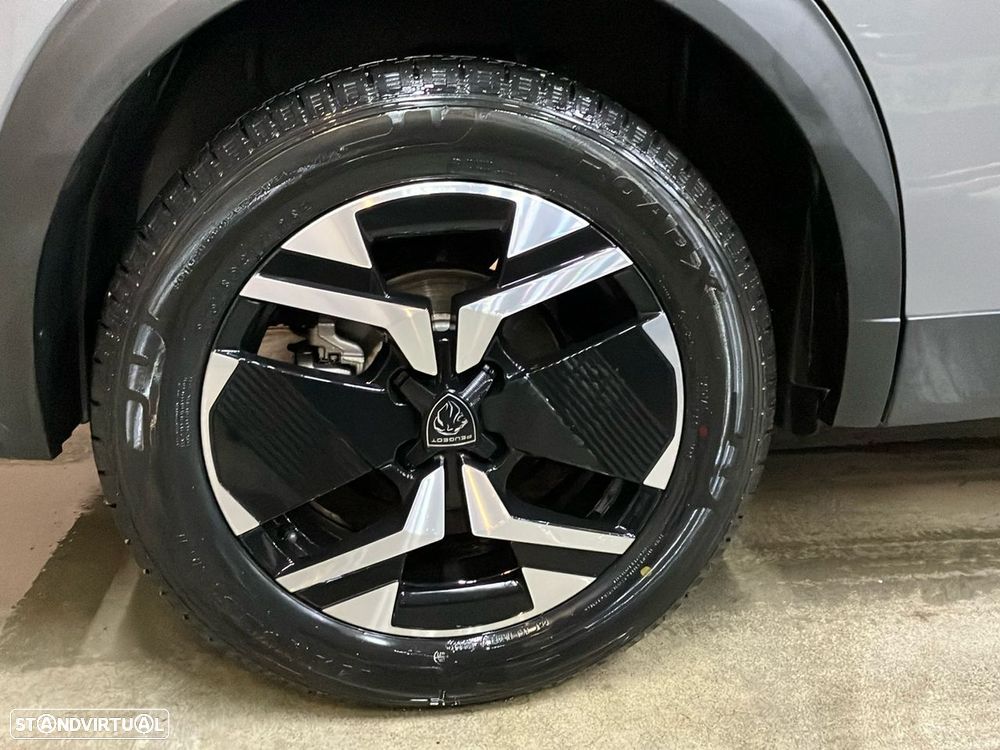 Peugeot e-2008 50 kWh GT - 18
