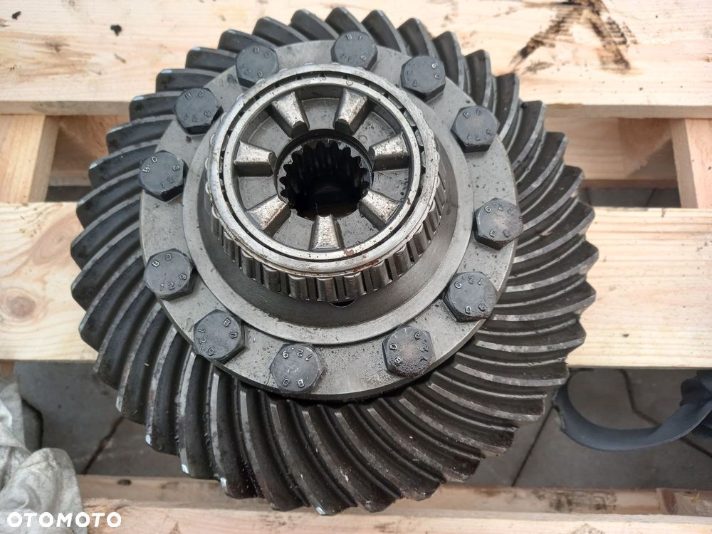 Przedni mechanizm różnicowy 3429721M91 3764591M91 Massey Ferguson 8110 8120 8130 8140 8150 8160 - 1