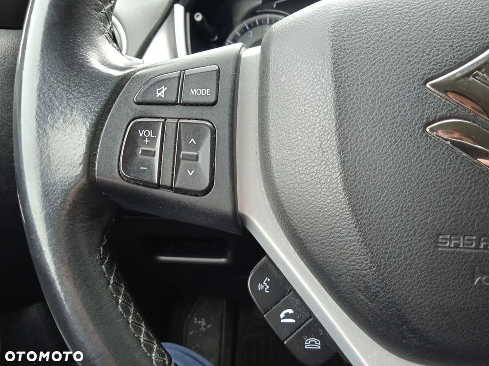 Suzuki Vitara 1.4 Boosterjet SHVS Premium 2WD - 15