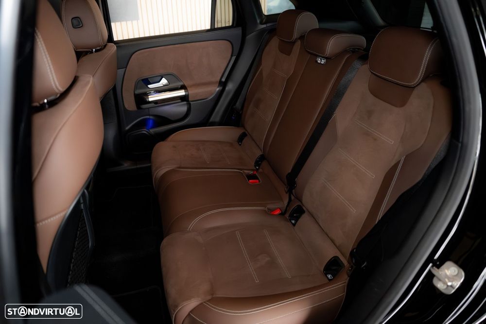 Mercedes-Benz GLA 200 AMG Line - 26